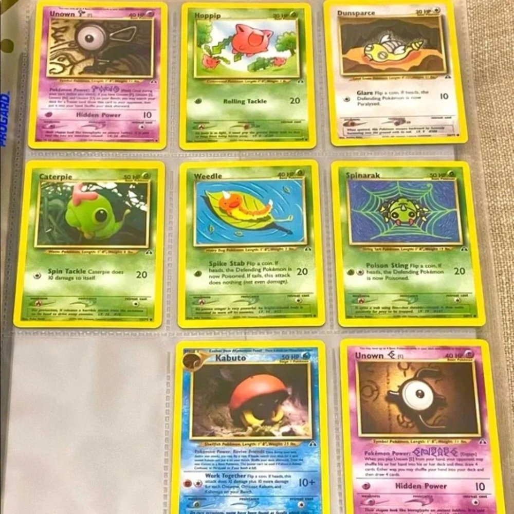 Pokémon Neo Discovery cards set of 8 with Uncommon Unown (48/75) card